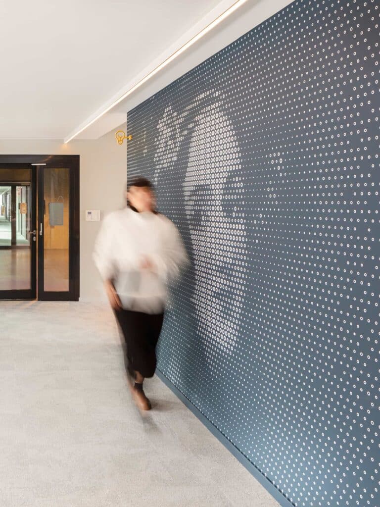 Sentiform Office Branding Agency Workplace Branding Agency Wayfinding Agency Contentful Berlin Environmental Graphic Design Spatial Branding Signage