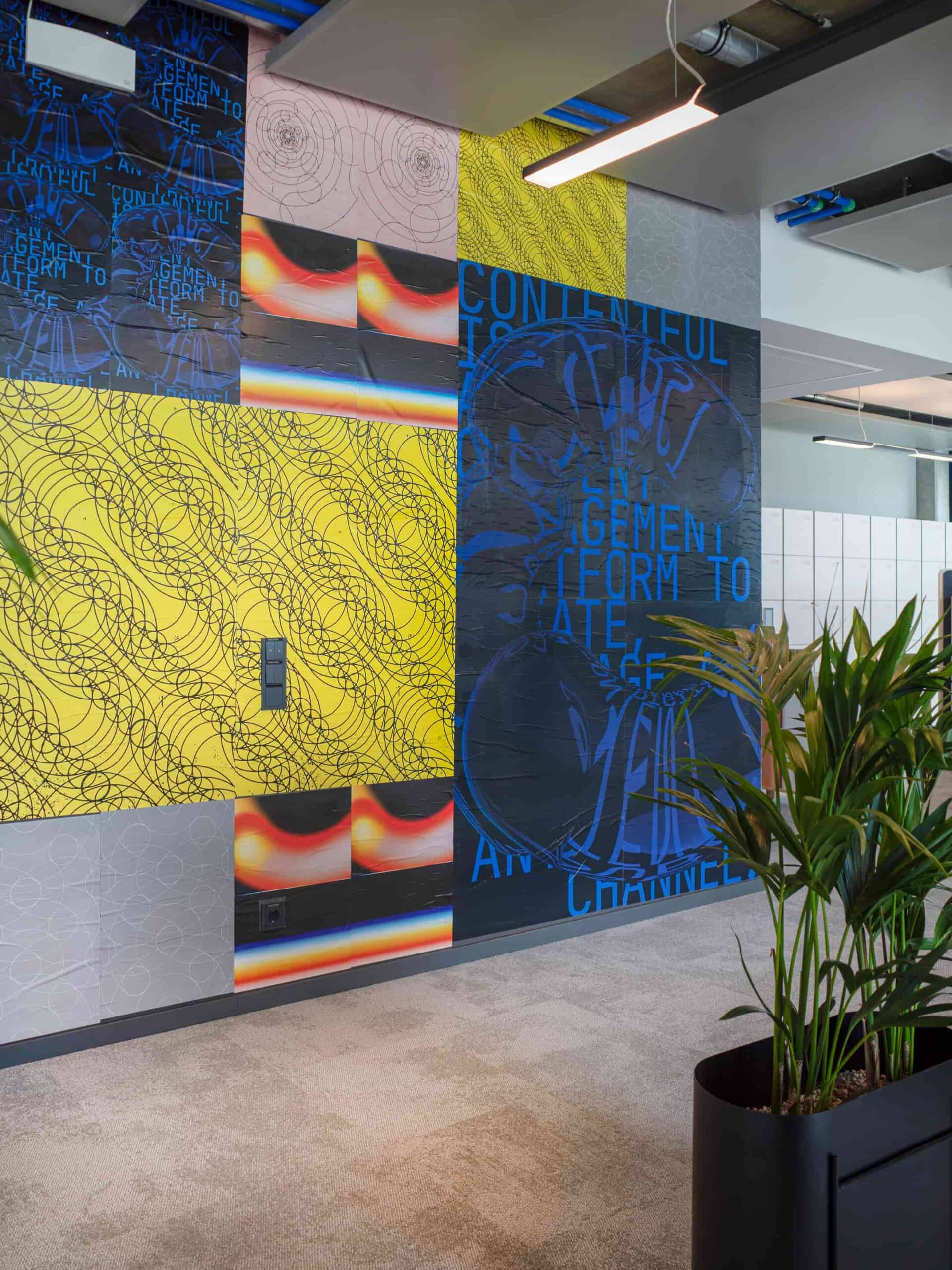 Sentiform Office Branding Agency Workplace Branding Agency Wayfinding Agency Contentful Berlin Environmental Graphic Design Spatial Branding Signage